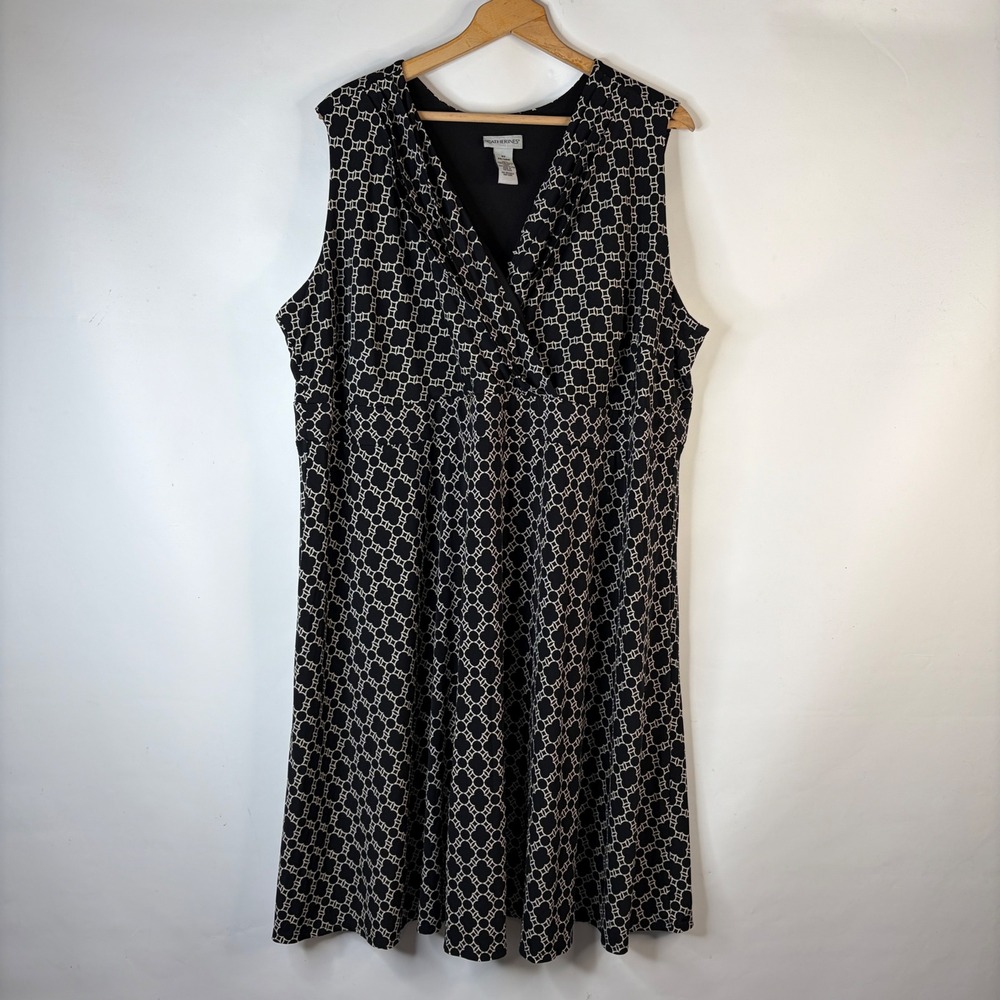 Catherines Dress Womens 3X Black White Geometric Surplice V-Neck A-Line Lined